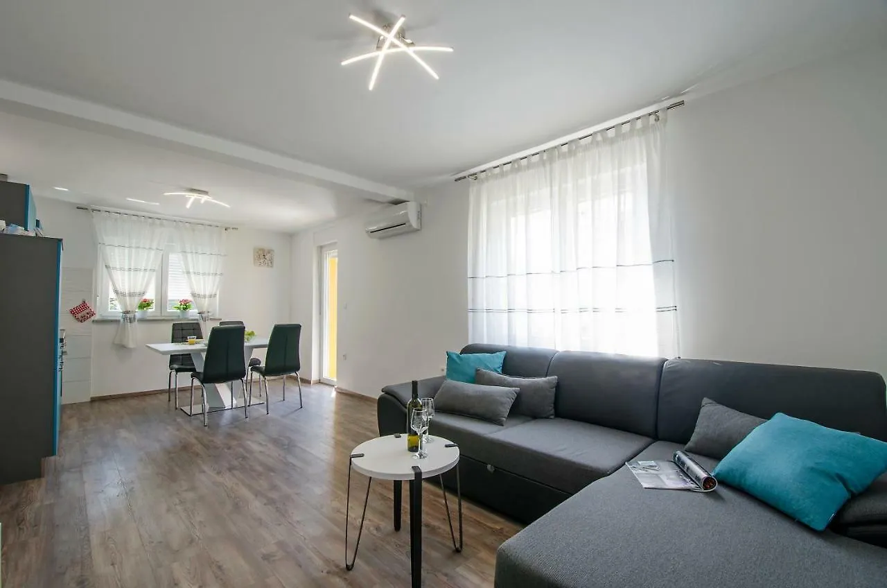Apartment Pula R&D
